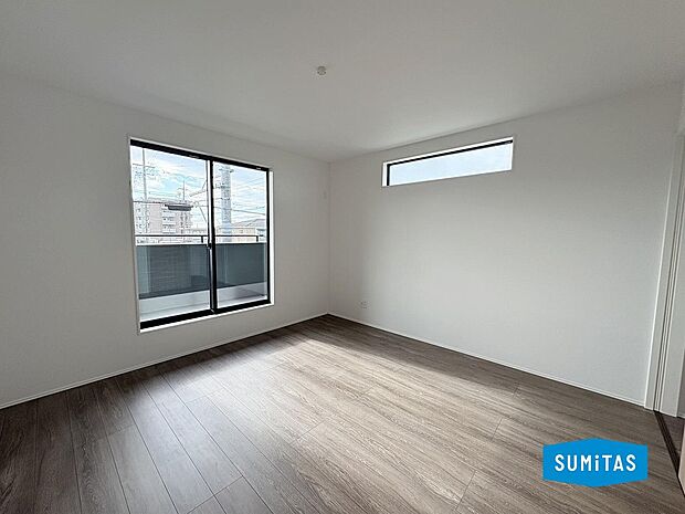 バルコニーに出られます◎