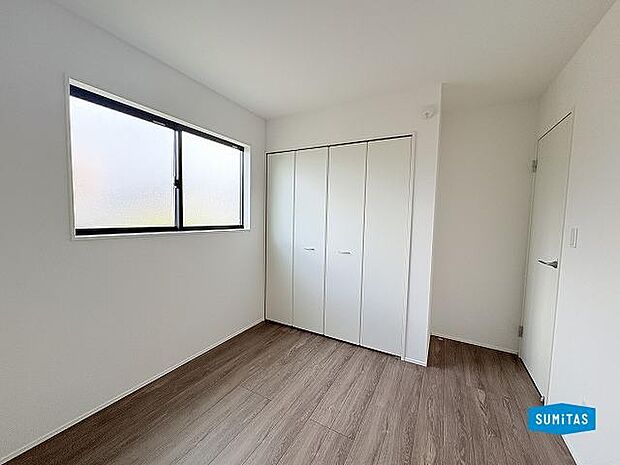 2階洋室(約5.25帖)のクローゼット