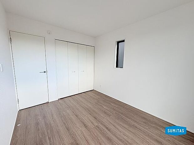 2階洋室(約6帖)のクローゼット