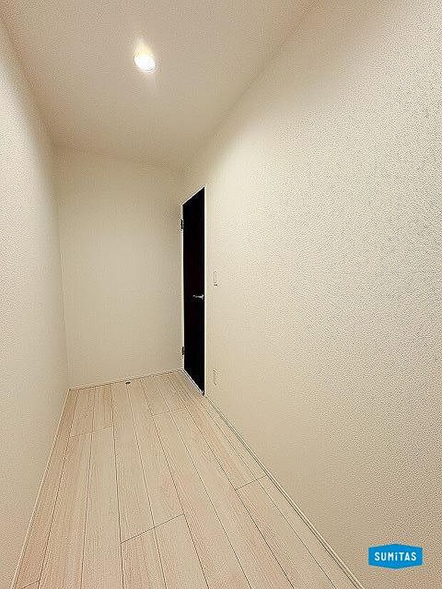 お好きな収納グッズでストックなどの収納もしていただけます♪