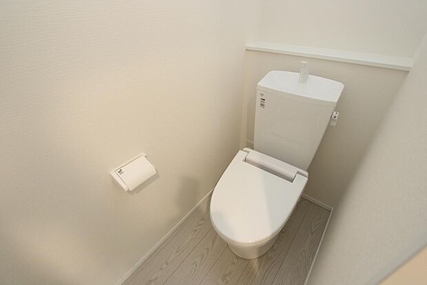 2階にもトイレがあると安心ですね