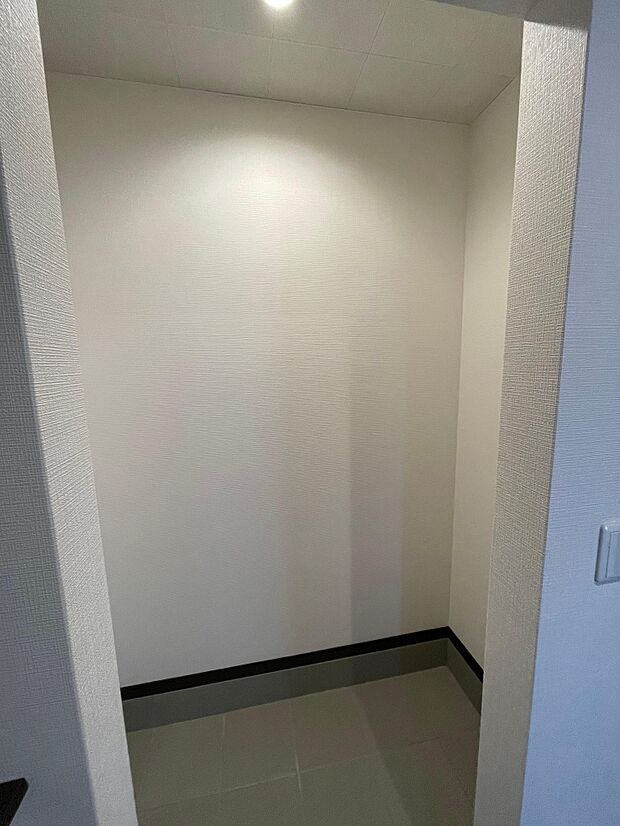 土間収納にはベビーカーもゴルフバックもたくさん収納できます♪