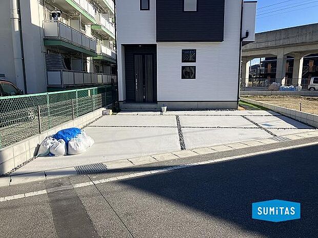 並列2台駐車可(車種によります)