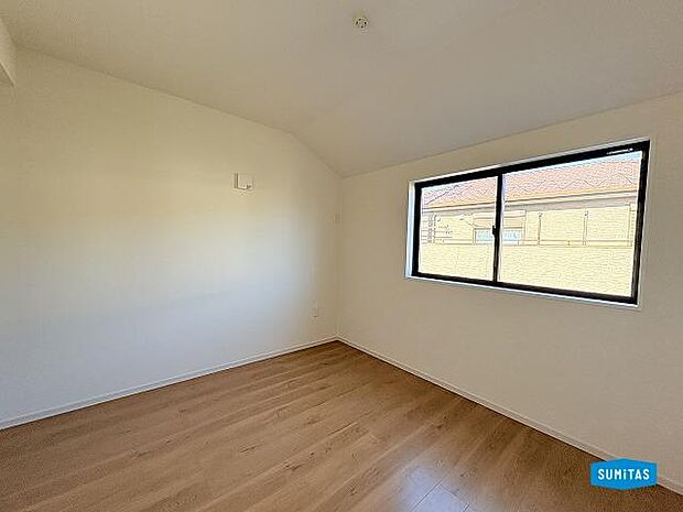 2階北西側洋室5.2帖