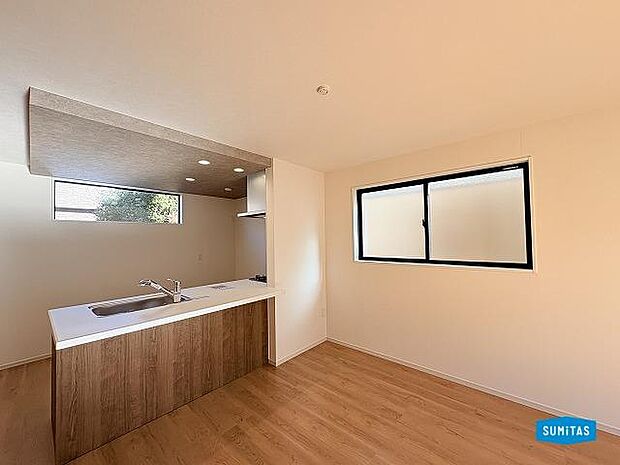 リビング側からもお料理のお手伝いができそう◎