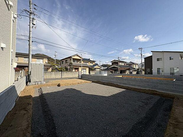 些細なことも相談にのってもらえる、ワクワクしながらお家を探せる、そんなお店づくりを心掛けています。