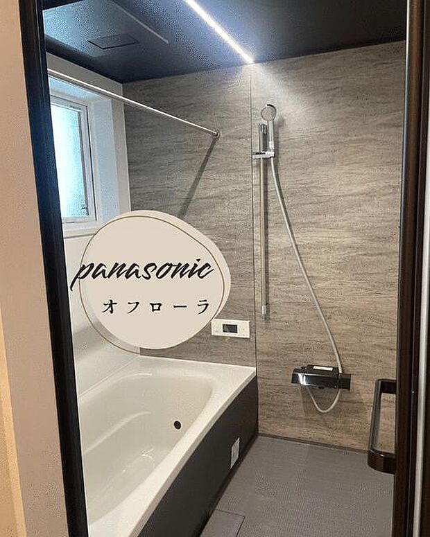 お風呂も照明をはじめ、スタイリッシュなデザインになっております！