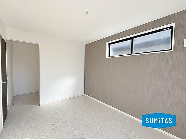 収納豊富なウォークインクローゼット完備◎