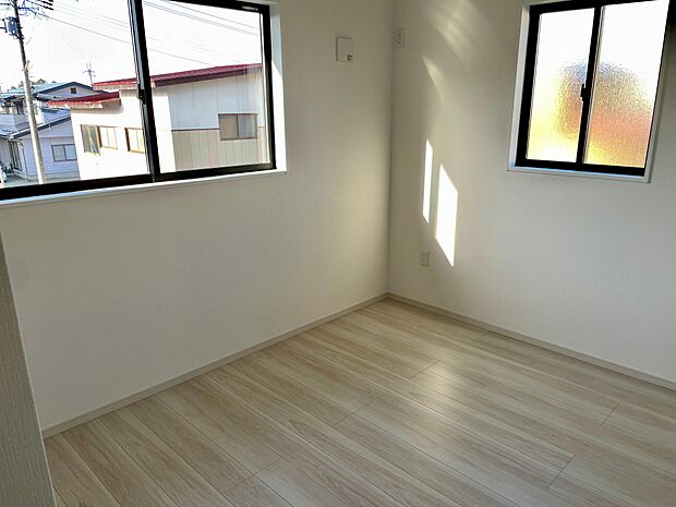 2階居室はお子様の成長に合わせて多用途で活用できます♪