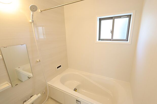 ※画像はイメージです浴室には窓もあり通風・彩光に優れています♪