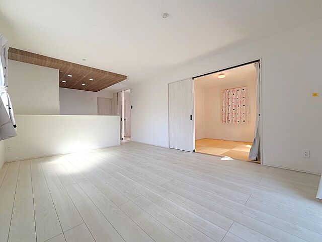 リビング/ダイニング 広島市安佐北区可部南3丁目