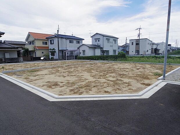 北東角地ですので風通り良好です♪