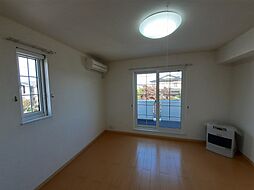 サンフラット 201 2階1LDKのリビング/ダイニング