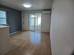 カーサ・レイ2 101 1階ワンルームのリビング/ダイニング