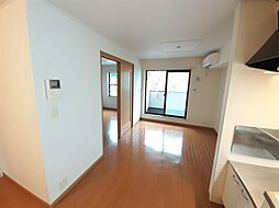 ラ・ベレッツァIII 202 2階2LDKのリビング/ダイニング