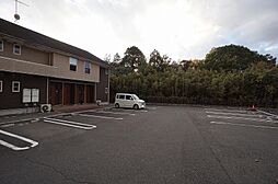 4 / 4
