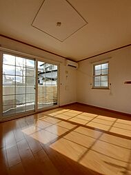 ソレアードIII 101 1階2LDKのリビング/ダイニング