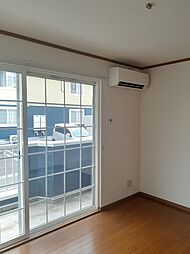 ドルフィンＮ 105 1階2DKのリビング/ダイニング