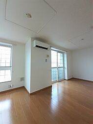 ロンジャルダンII 202 2階2LDKのリビング/ダイニング