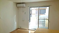 サンシャイン富堂 105 1階1LDKのリビング/ダイニング