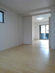 レガーロ 102 1階1LDKのリビング/ダイニング