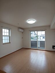 サンメゾンＡ 101 1階ワンルームのリビング/ダイニング