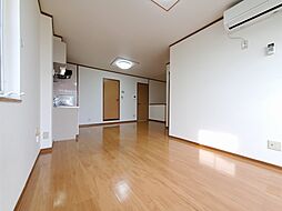 ベルメゾンＤ 203 2階2LDKのリビング/ダイニング