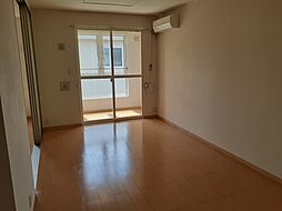 ウルルI 201 2階2LDKのリビング/ダイニング