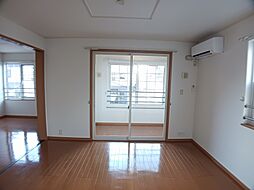 フリッシュVI 201 2階2LDKのリビング/ダイニング