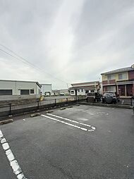 4 / 5