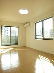 グレイスハイツ　I 306 3階1LDKのリビング/ダイニング