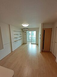 ヴィラ・グローヴII 102 1階1LDKのリビング/ダイニング