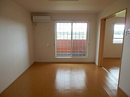 リジェールI 202 2階2LDKのリビング/ダイニング