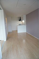 ヴィラージュ則貞 204 2階2LDKのリビング/ダイニング