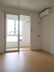 ペルソナ　II 103 1階1LDKのリビング/ダイニング