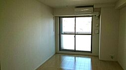 ルミエール生駒 302 3階1Kのリビング/ダイニング