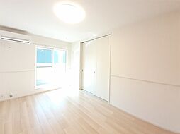 ラ・プランタン 205 2階2LDKのリビング/ダイニング