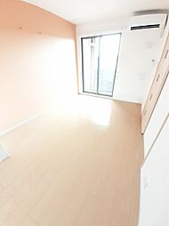 サン・イースト 104 1階1LDKのリビング/ダイニング