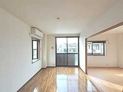 グリーティング 201 2階2DKのリビング/ダイニング