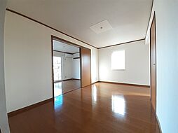 メゾン・リヴィエール 104 1階2LDKのリビング/ダイニング