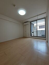 ラ・ヴィ・クレール 203 2階1Kのリビング/ダイニング