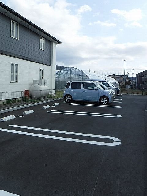 3 / 3