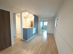 メゾン　エインシェントIII 203 2階2LDKのリビング/ダイニング