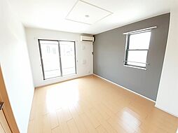 サンシャイン四郎丸 201 2階2LDKのリビング/ダイニング