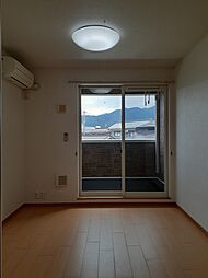 ビアレ金山 201 2階2DKのリビング/ダイニング