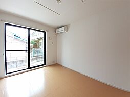 フェリス・ユー　II 103 1階2DKのリビング/ダイニング