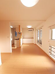 サンライズ　パレス 203 2階1LDKのリビング/ダイニング