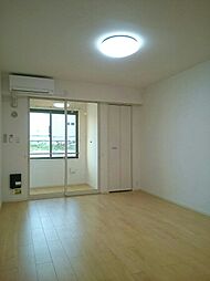 ｇｌａｎｚ　Ｂ 101 1階1Kのリビング/ダイニング