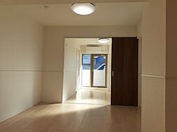 グラン・アーチ新横浜 502 5階1LDKのリビング/ダイニング