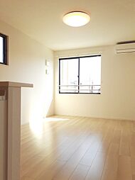 ソレイユ　Ｔ・Ｍ 204 2階1LDKのリビング/ダイニング